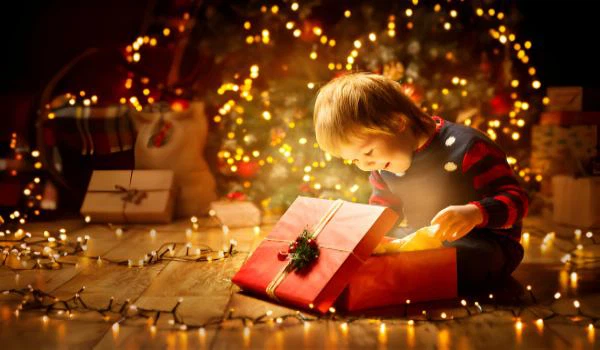 Festive-Mood-With-LED-Lighting Festive-Mood-With-LED-Lighting