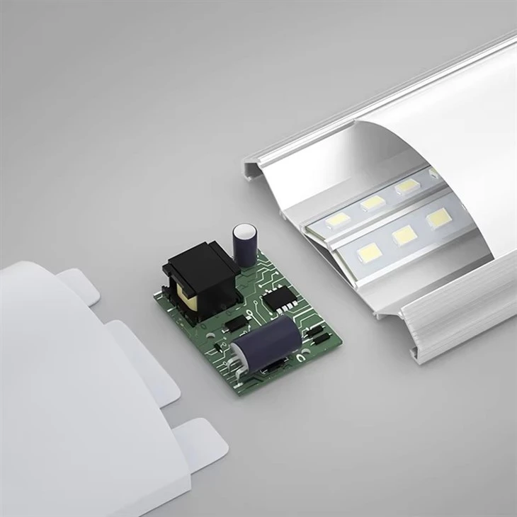 Led Batten Light 110-277V 15W