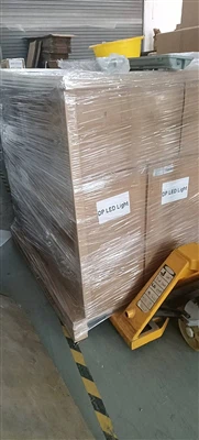 Изпращаме 700 бр. 18 W LED Downlight до клиентите в Чили днес