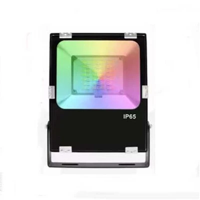 RGBW градинска лампа IP65